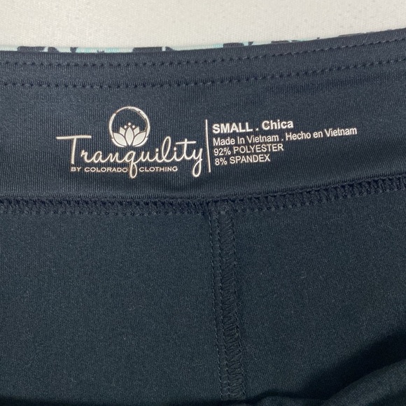 Tranquility printed skirt size Small polyester/spandex - Picture 6 of 7